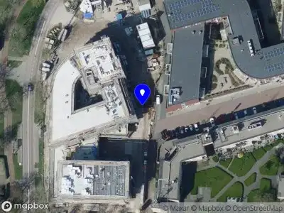 Ambulance met grote spoed naar de Molenaar in Oud-Beijerland