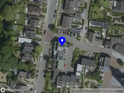 Brandweer met gepaste spoed naar de von Geusauplein in Eijsden vanwege afhijsen patient