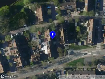 Ambulance met grote spoed naar de Zeepziederstraat in Alkmaar