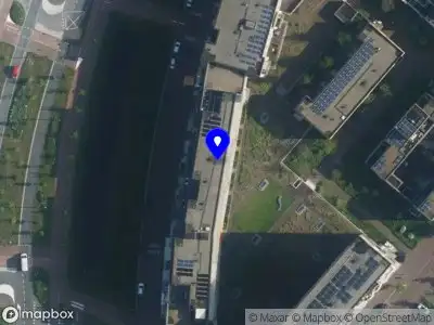 Politie met grote spoed naar de Mary van der Sluisstraat in Amsterdam vanwege ongeval met letsel