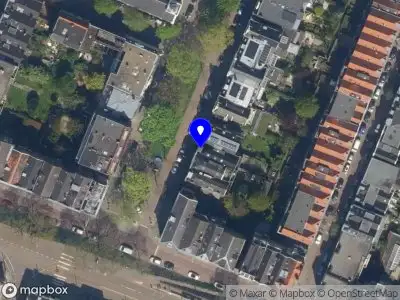 Ambulance met grote spoed naar de Avenue Concordia in Rotterdam