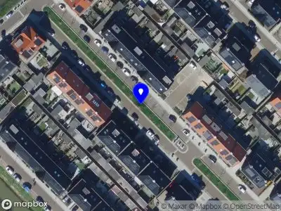 Ambulance met grote spoed naar de Joris van Bodegomlaan in Spijkenisse