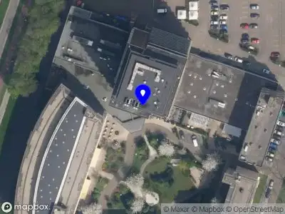 Ambulance met gepaste spoed naar de Achillesstraat in Rotterdam