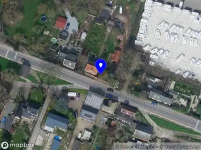 Ambulance met gepaste spoed naar de Blaaksedijk Oost in Heinenoord