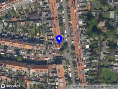 Ambulance met gepaste spoed naar de Oranjelaan in Vlaardingen