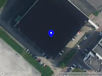 Ambulance met grote spoed naar de Behoudenvaartweg in Schiphol