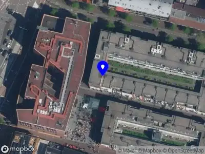 Ambulance met grote spoed naar de Raaks in Haarlem