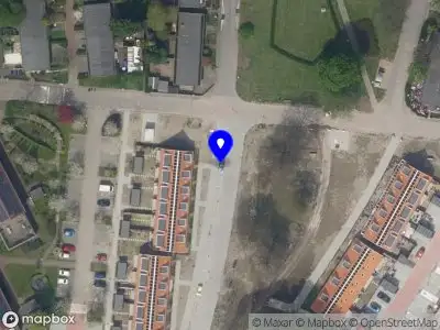 Ambulance met grote spoed naar de Rollostraat in Rotterdam