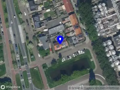 Ambulance met gepaste spoed naar de Surinamestraat in Wormerveer