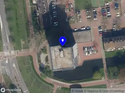 Ambulance met gepaste spoed naar de Heijermansplein in Schiedam