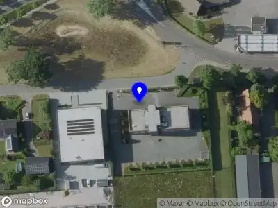 Ambulance met grote spoed naar de Dorpstraat in Heythuysen