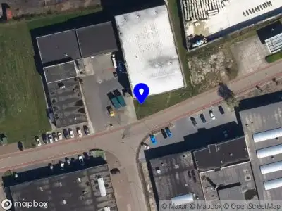 Politie met grote spoed naar de Industrieweg in Winschoten vanwege steekincident