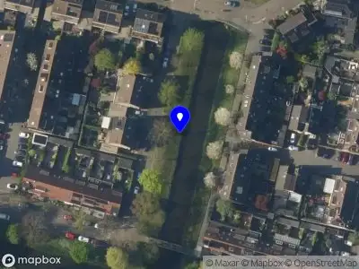 Ambulance met gepaste spoed naar de Jeltje de Bosch Kemperstraat in Alphen aan den Rijn