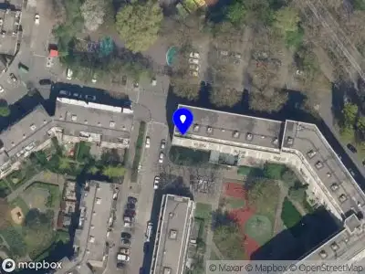 Ambulance met grote spoed naar de Schapendreef in Rotterdam