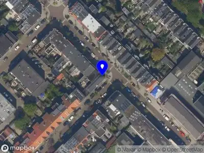 Ambulance met gepaste spoed naar de Nassaulaan in Schiedam