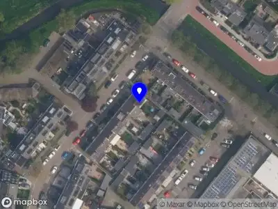 Ambulance met grote spoed naar de Ds. van Couwenhovelaan in Bergschenhoek
