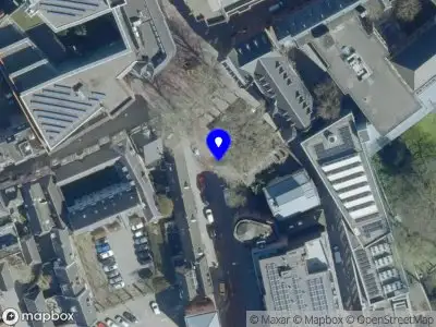 Politie naar de Prins Bernhardstraat in 's-Hertogenbosch