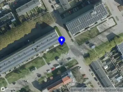 Brandweer met gepaste spoed naar de Betuwestraat in Tilburg