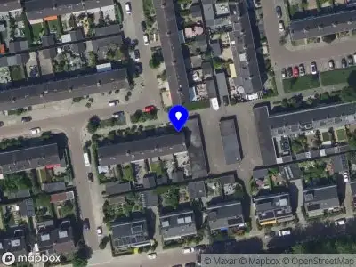 Ambulance met grote spoed naar de Lijsterbesstraat in Dordrecht