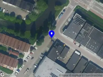 Ambulance met gepaste spoed naar de De Toek in Volendam