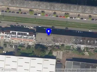 Ambulance met gepaste spoed naar de Rotterdamsedijk in Schiedam