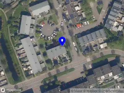 Ambulance met gepaste spoed naar de Gaasterlandhoeve in Vlaardingen
