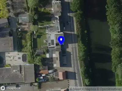 Politie naar de Aan Vijftien in Nederweert vanwege aanrijding met letsel