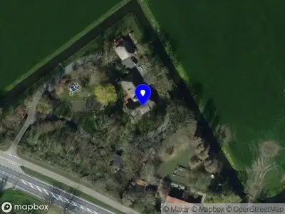 Politie naar de Oudedijk in Rockanje vanwege voertuigen te water