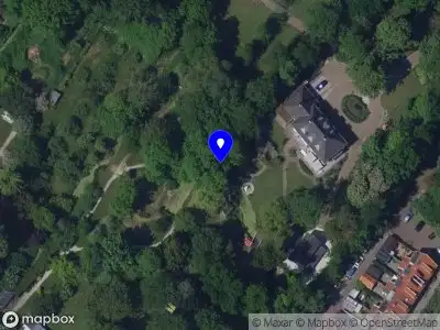 Brandweer met grote spoed naar de Vijverhof in Alblasserdam vanwege gebouwbrand