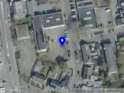 Brandweer met grote spoed naar de Pioenroosstraat in Uden vanwege gebouwbrand