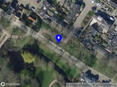 Politie naar de Dorpsstraat-oost in Barendrecht vanwege ongeval met letsel