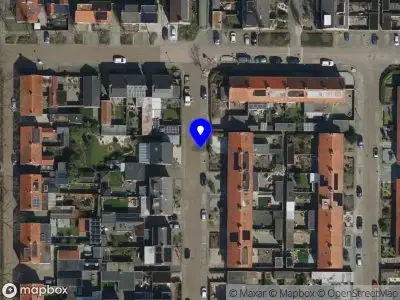 Brandweer met grote spoed naar de Lariksstraat in Dorst vanwege gebouwbrand