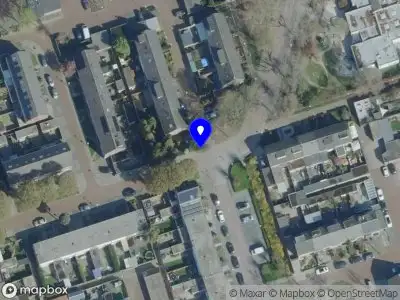 Brandweer met grote spoed naar de Kuipersgaarde in Cuijk vanwege afhijsen patient