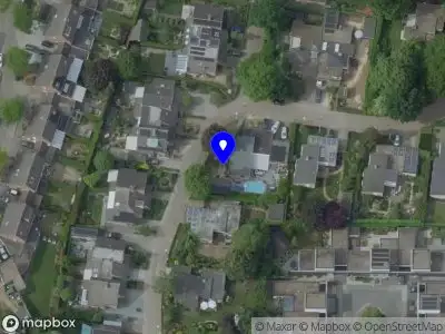 Brandweer met gepaste spoed naar de Bisschop Boermansstraat in Roermond vanwege afhijsen patient