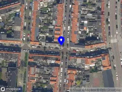 Ambulance met gepaste spoed naar de Tollensstraat in Schiedam