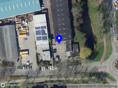 Ambulance met gepaste spoed naar de Rivierweg in Rhoon