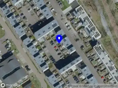 Brandweer met gepaste spoed naar de Limburglaan in Eindhoven vanwege een buitenbrand