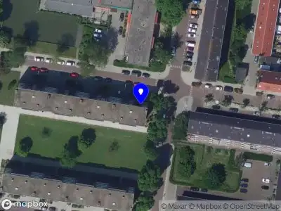 Ambulance met gepaste spoed naar de Henri Polakstraat in Dordrecht