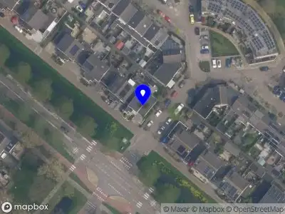 Ambulance met grote spoed naar de Sterremos in Bergschenhoek