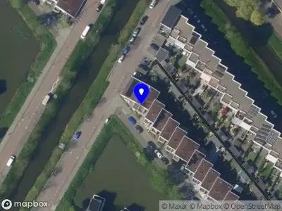 Ambulance met grote spoed naar de Kopvoornvijver in 's-Gravenhage