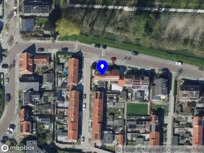 Ambulance met gepaste spoed naar de Vlasstraat in Ridderkerk