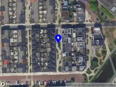 Ambulance met gepaste spoed naar de Voltastraat in Leiden