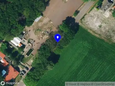 Brandweer met grote spoed naar de Ermerstraat in Holsloot vanwege voertuigbrand