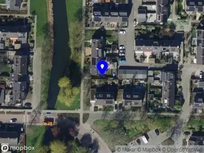 Brandweer met gepaste spoed naar de Talmaweg in Barendrecht vanwege afhijsen patient