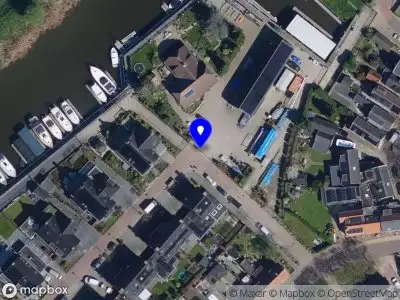 112 melding Brandweer met gepaste spoed naar de De Aakschipper in Raamsdonksveer vanwege dier(en) in nood