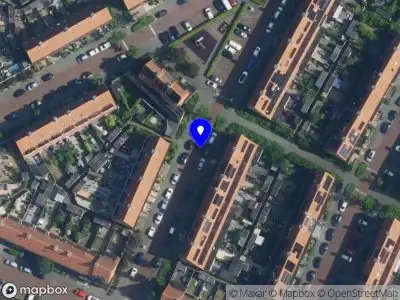 Ambulance met grote spoed naar de Waterhoen in Amstelveen