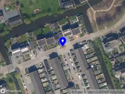 Ambulance met grote spoed naar de Valkenlaan in Groot-Ammers