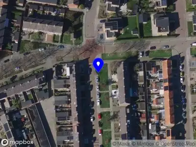 Brandweer met grote spoed naar de Johannes Vermeerstraat in Terneuzen vanwege afhijsen patient