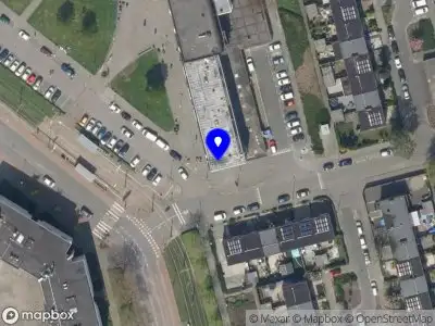 Ambulance met gepaste spoed naar de Appeltuin in Rotterdam