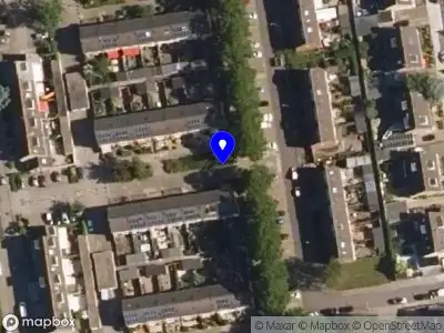 Brandweer met gepaste spoed naar de Anjerhof in Roelofarendsveen